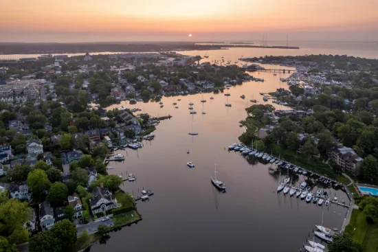 aerial-view-chesapeake-bay-annapolis-maryland-sunrise